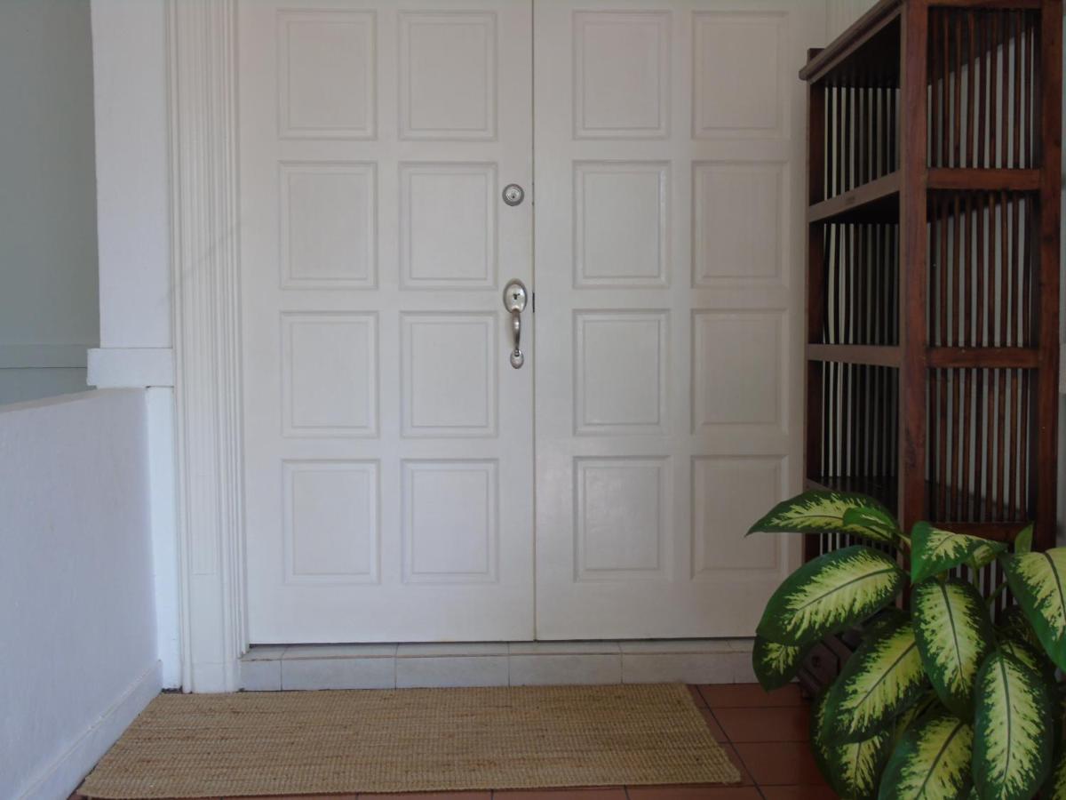 Rumah Putih Bed&Breakfast near KLIA&KLIA 2 Sepang Luaran gambar