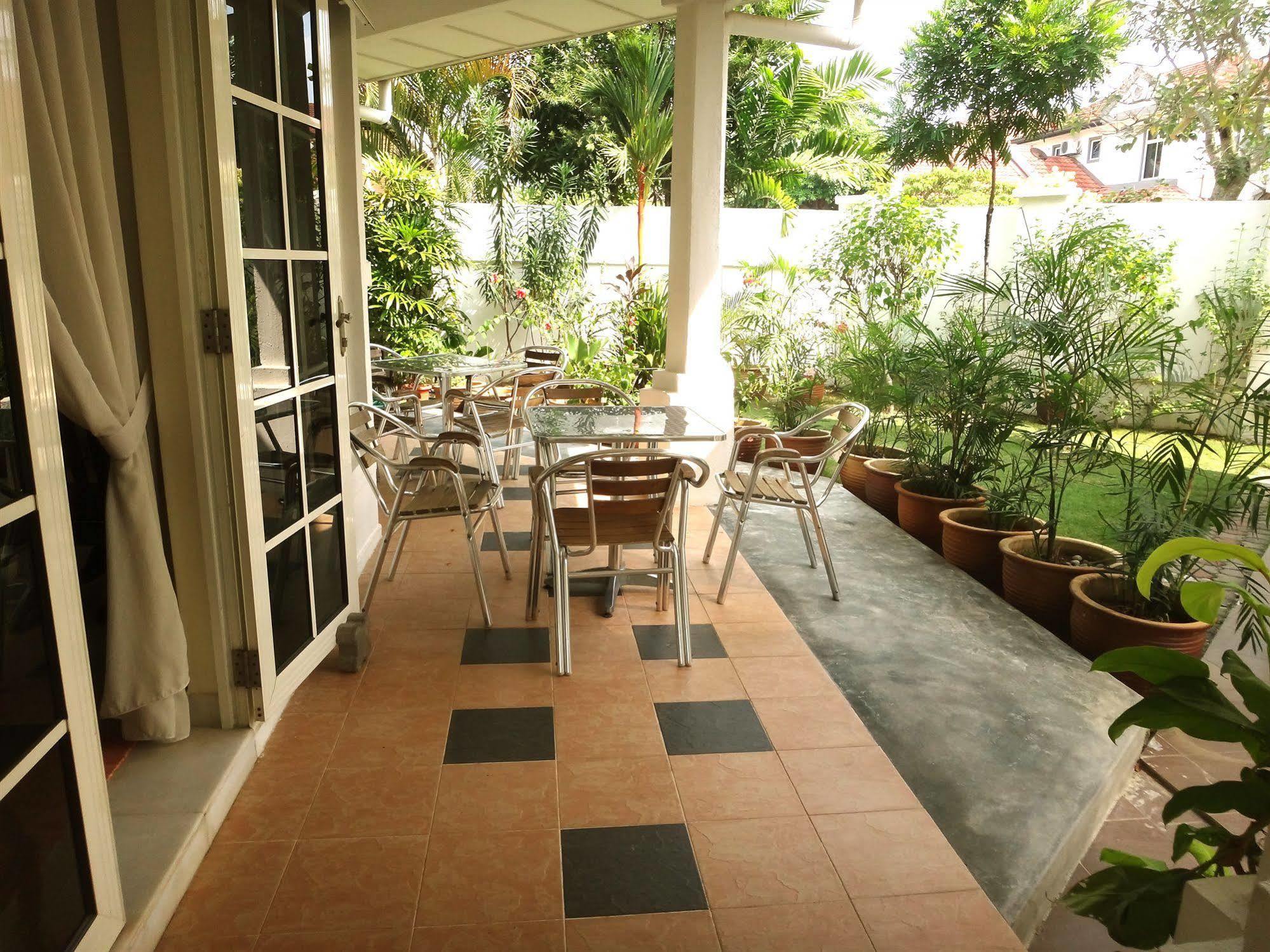 Rumah Putih Bed&Breakfast near KLIA&KLIA 2 Sepang Luaran gambar